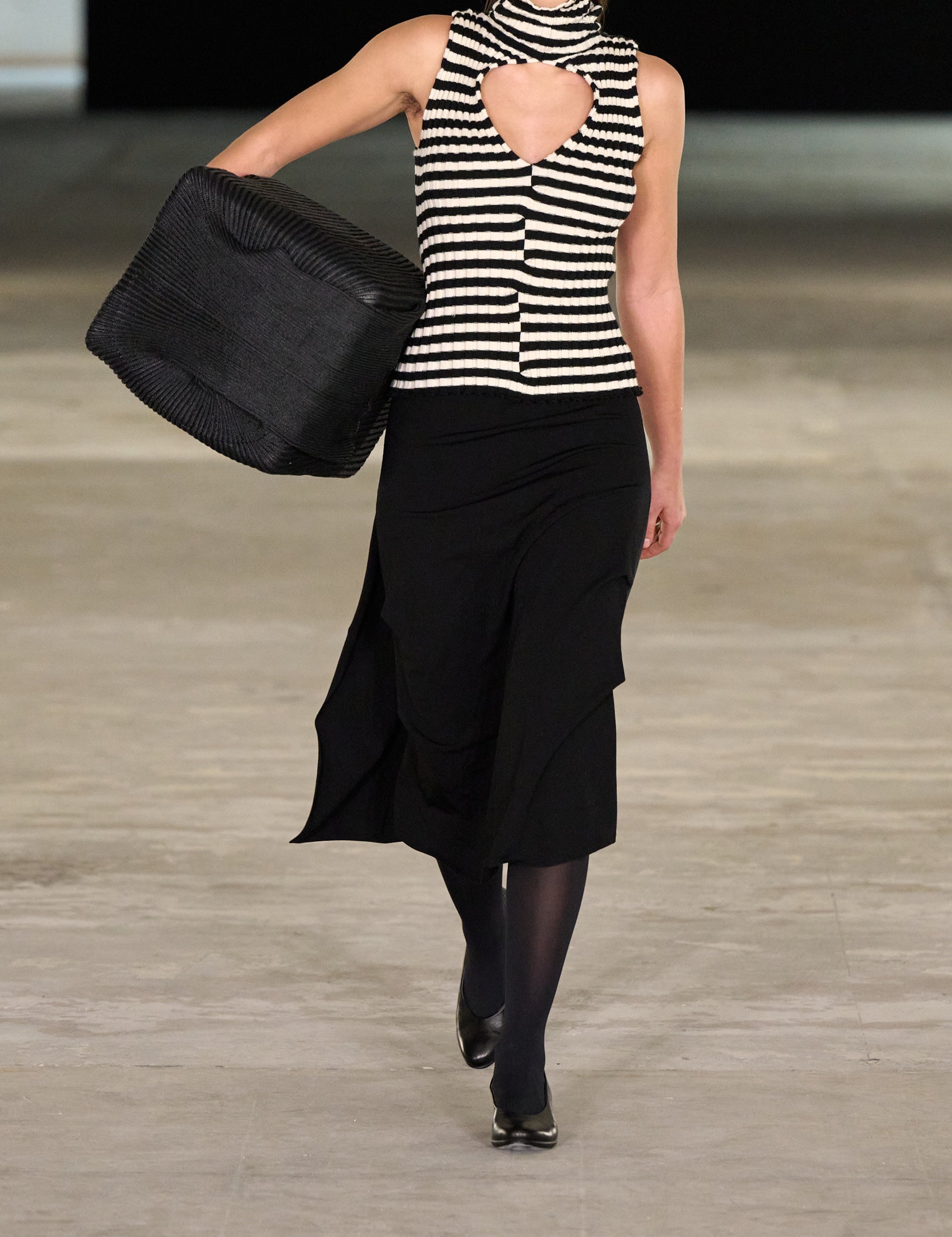 Cherry Top Black/Ecru Stripes